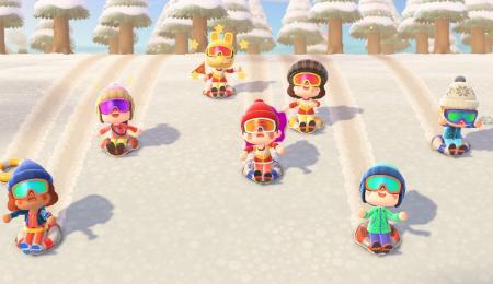 Trace / piste de luge dans la neige